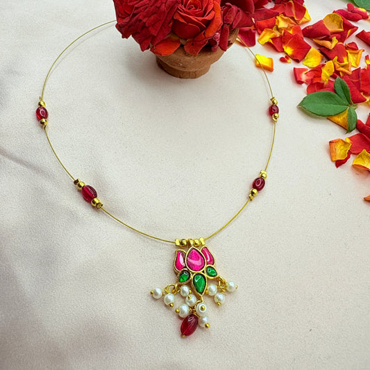 Lotus Kemp Invisible Necklace